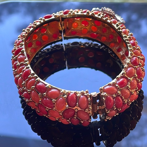 KENNETH JAY LANE Signed Starfish Bracelet - Picture 5 of 9